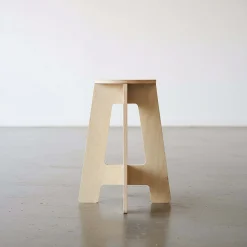 چهارپایه مینیمال